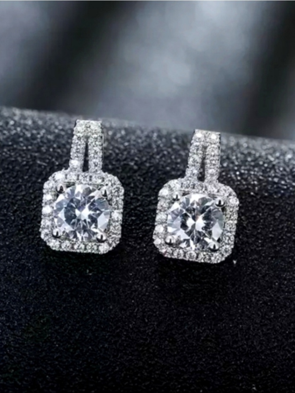 Swarovski Elements 925 Sterling Silver Cushion-cut Solitaire Stud Earrings NEW